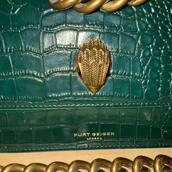 Kurt Geiger Green Croc-Embossed Crossbody Bag - Picture 3 of 9